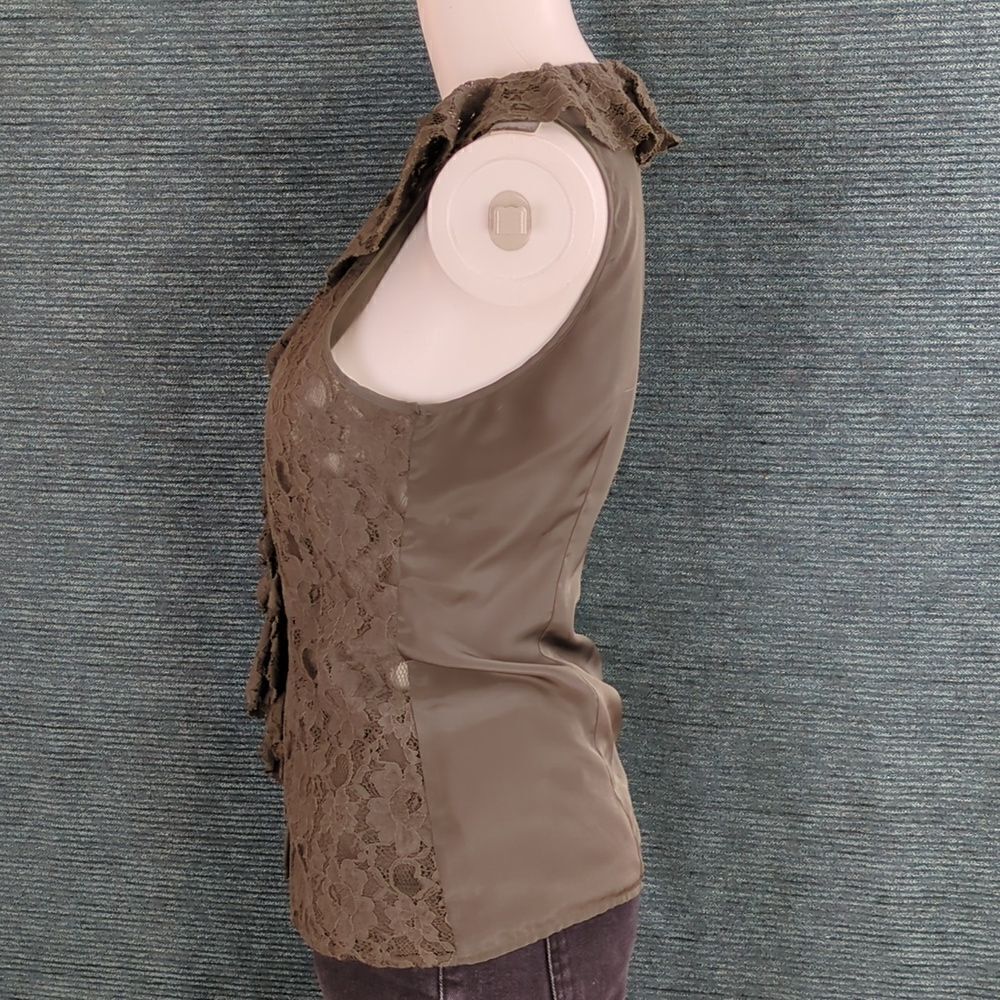 Banana Republic Lace Vest-Top Olive Green - Picture 4 of 11